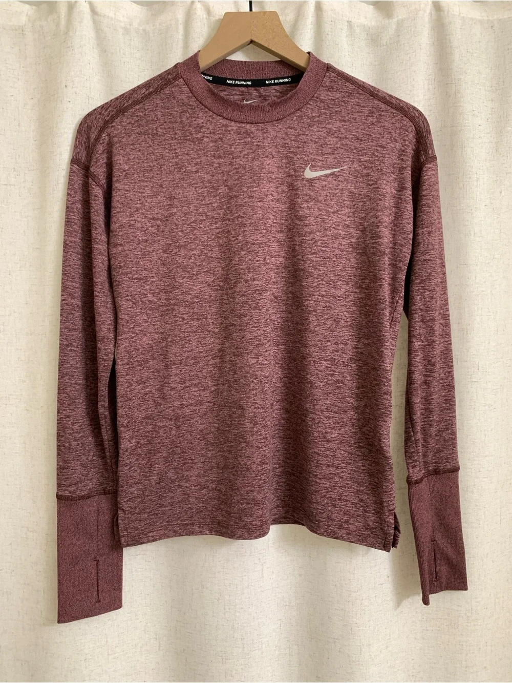 Nike Women’s Running Long-Sleeve Crew Burgundy Maroon Reflective Heather XS